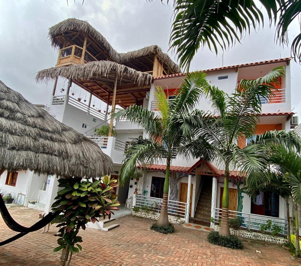 Haus Quentin Hotel Puerto López Buitenkant foto