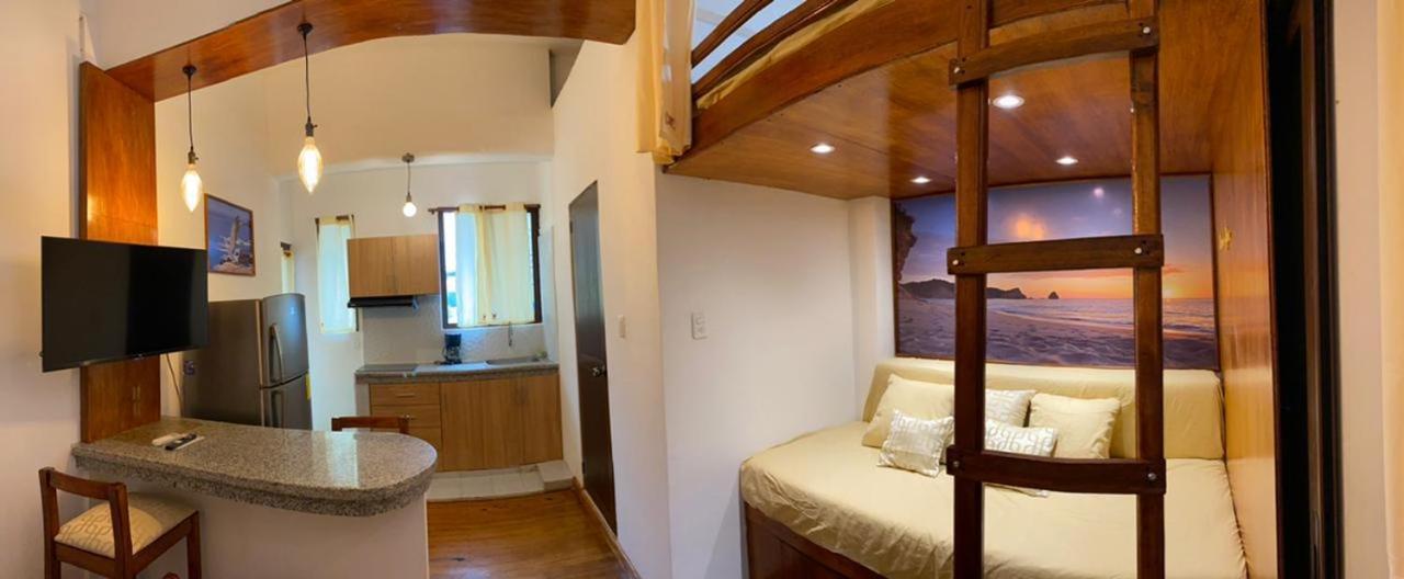 Haus Quentin Hotel Puerto López Buitenkant foto